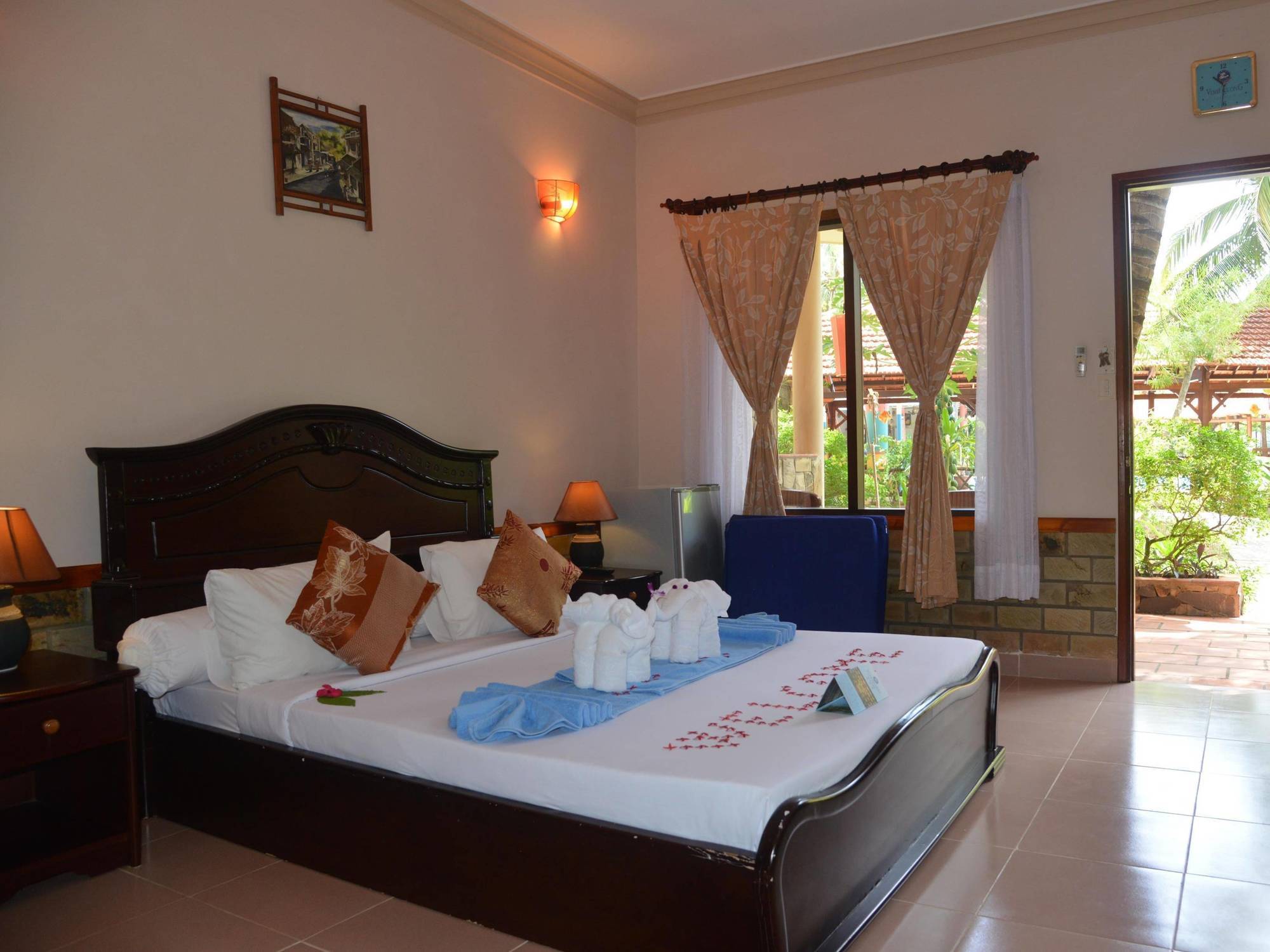 Vinh Suong Seaside Hotel And Resort Phan Thiet Exteriör bild