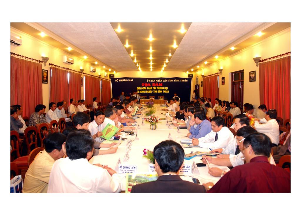 Vinh Suong Seaside Hotel And Resort Phan Thiet Exteriör bild