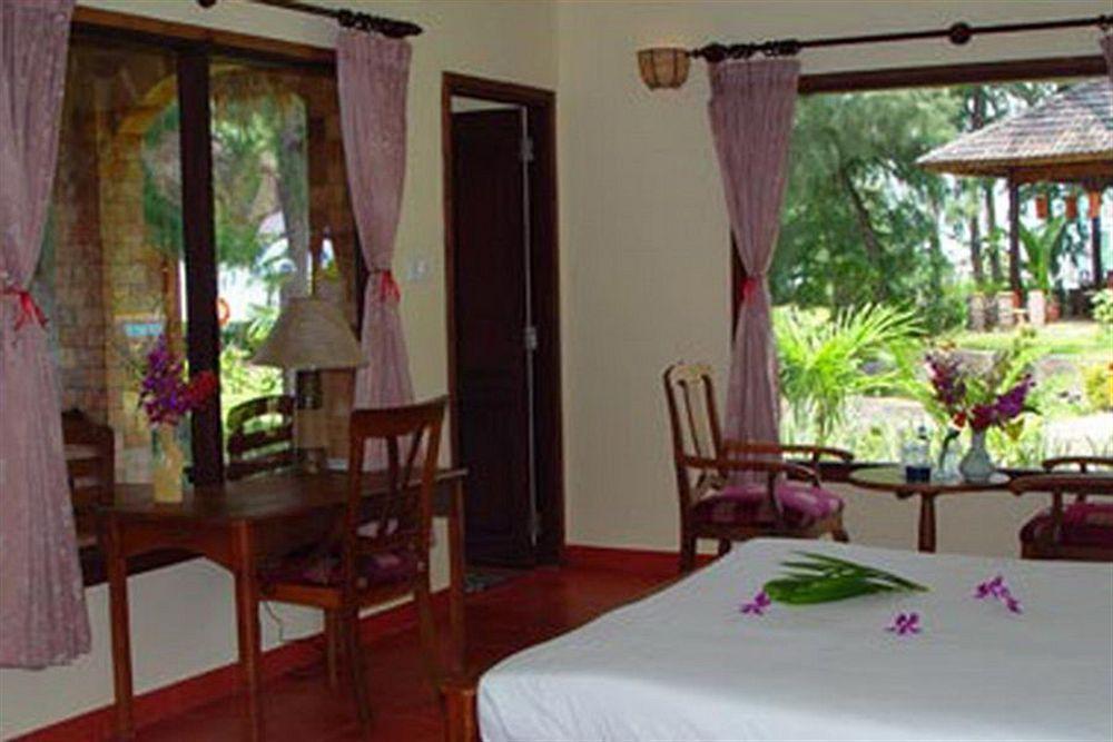 Vinh Suong Seaside Hotel And Resort Phan Thiet Exteriör bild